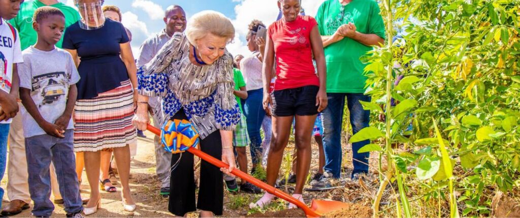 Huidige afbeelding: Beatrix op Curaçao