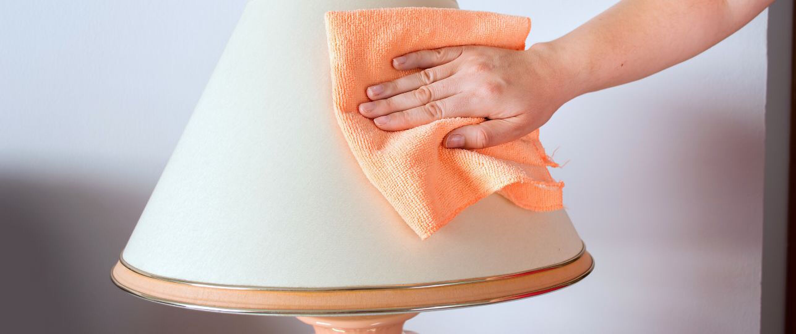 chroom lamp schoonmaken