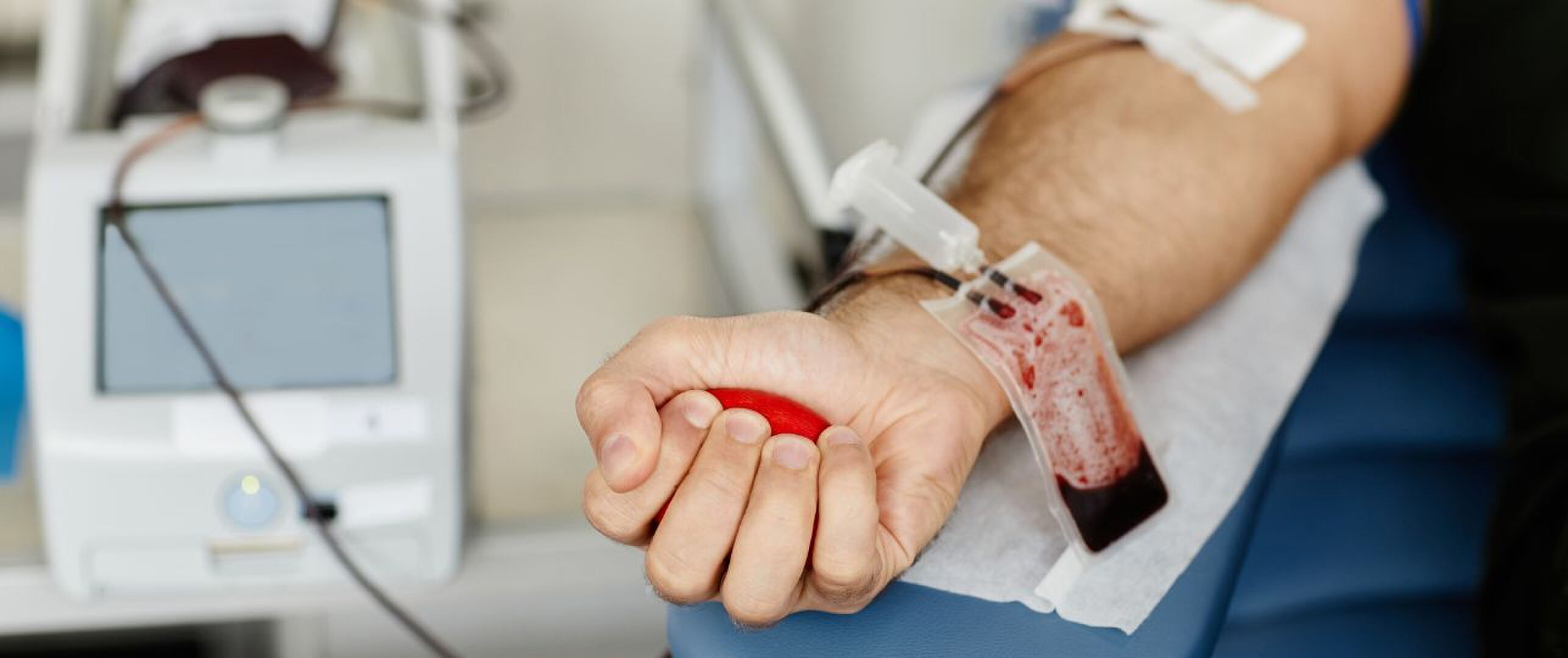 Koning Willem Alexander mag geen bloed doneren