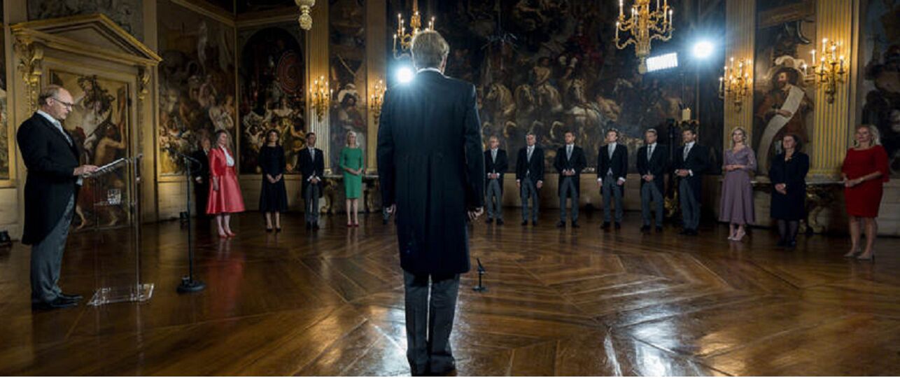 beediging kabinet door de koning