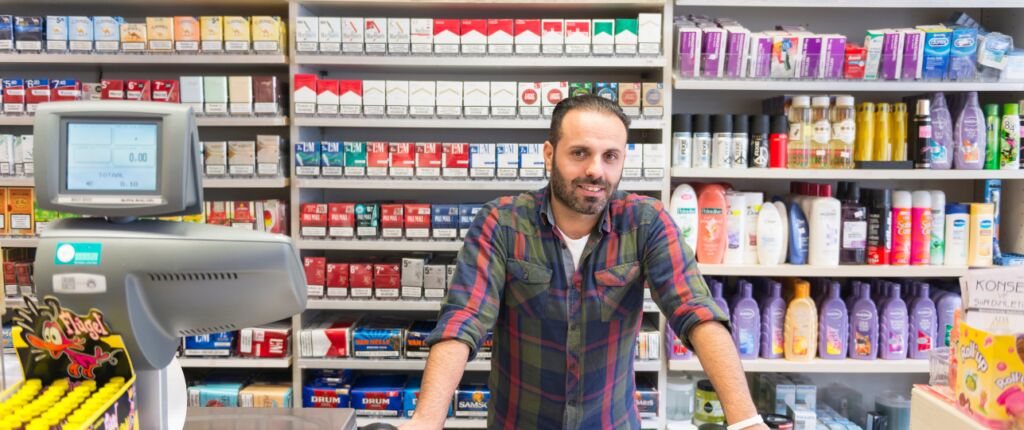 Huidige afbeelding: Massaal de grens over op zoek naar goedkope sigaretten