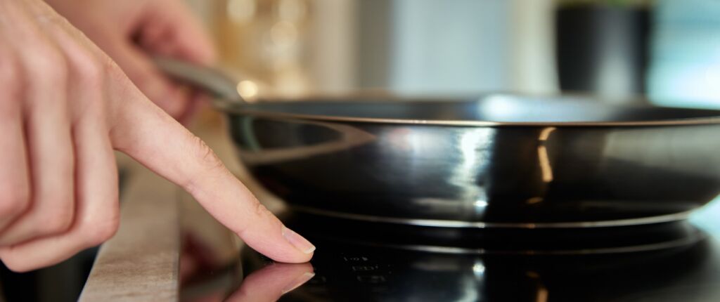 Huidige afbeelding: Keramisch koken inductie koken verschil