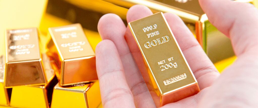 Huidige afbeelding: goud in handen