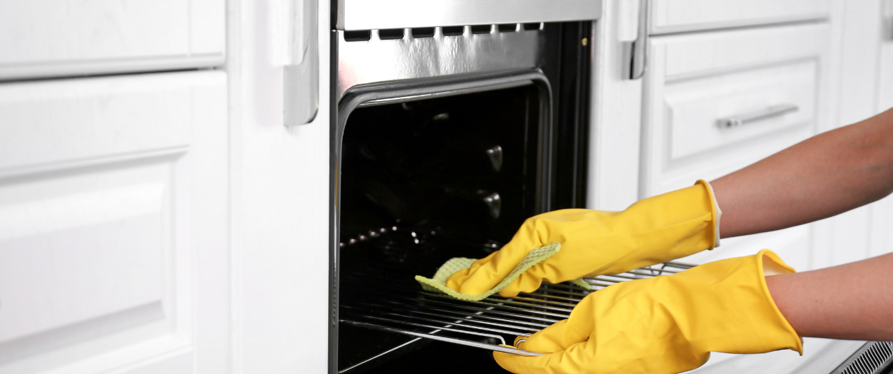 Oven schoonmaken