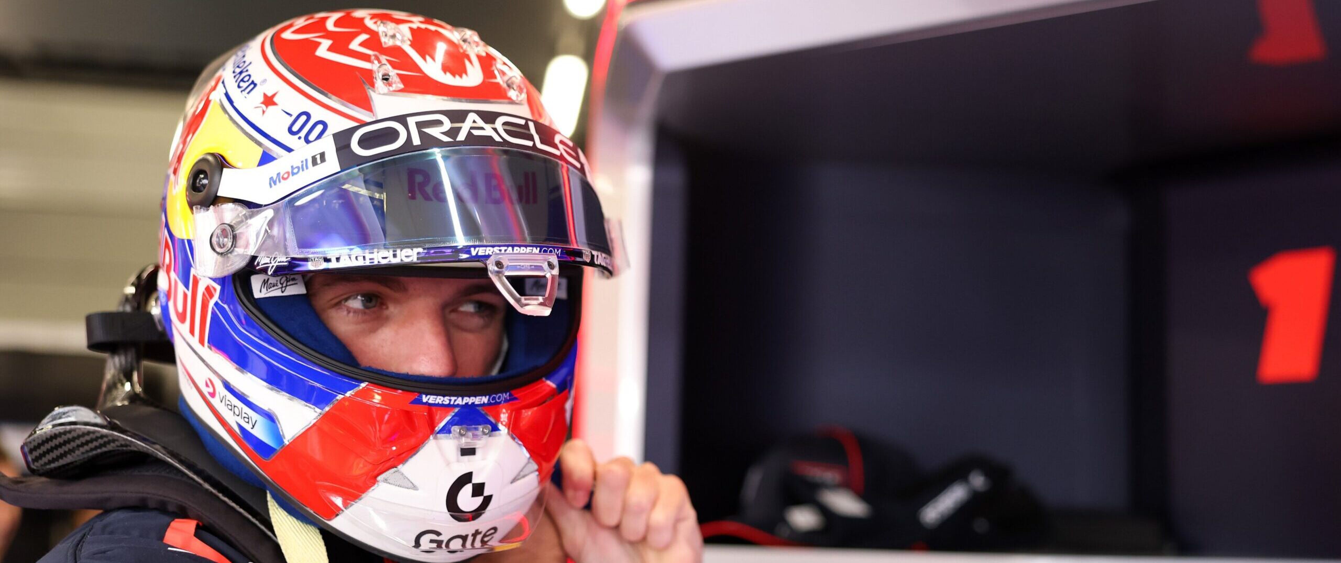 Max Verstappen op het circuit van Silverstone