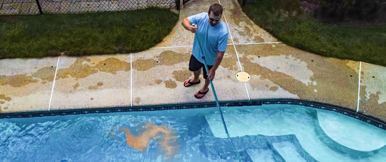 Hoe vies is het zwembadwater op vakantie