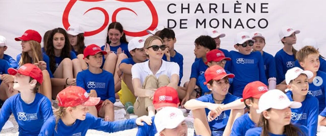 prinses Charléne zet zich in voor zwemveiligheid