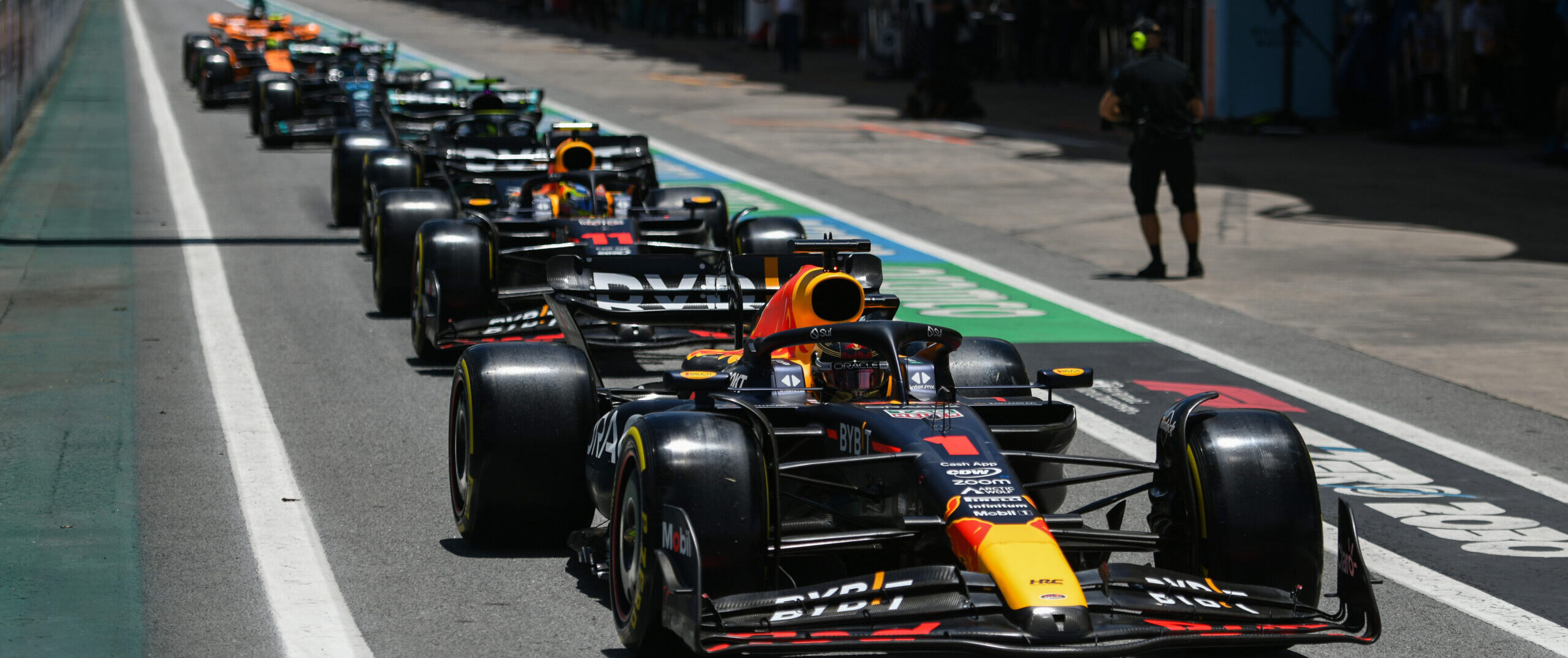 Het is zomerstop in de Formule 1, wat mogen de teams allemaal wel en niet doen?