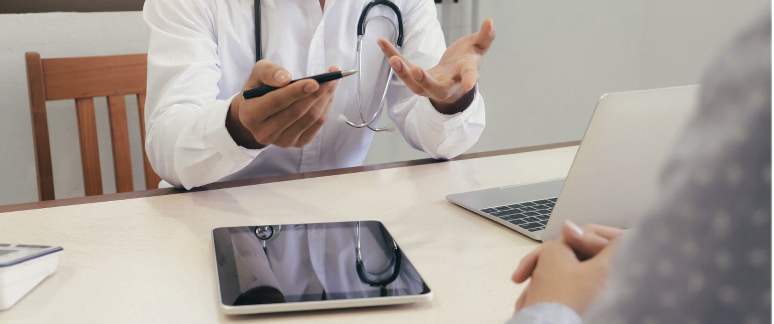 Uitgaven aan zorg gestegen naar 155 miljard euro: wat betekent dit voor u?