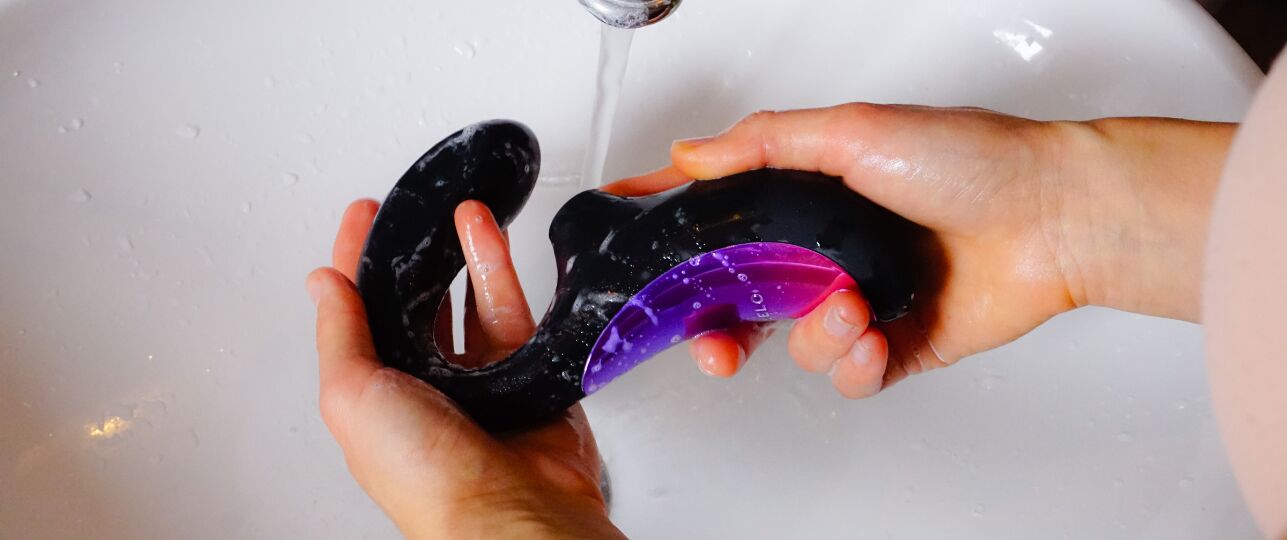 seksspeeltjes-schoonmaken-2