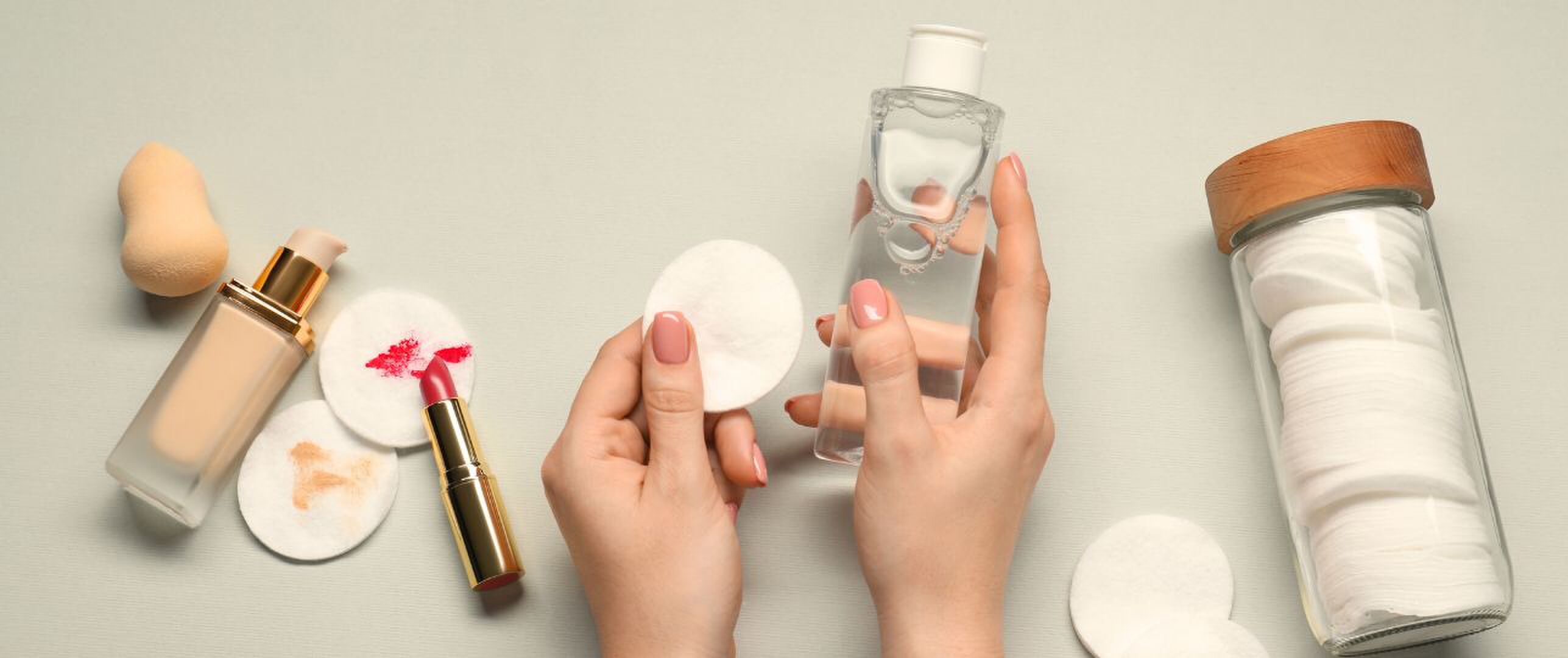 foundation vlekken verwijderen