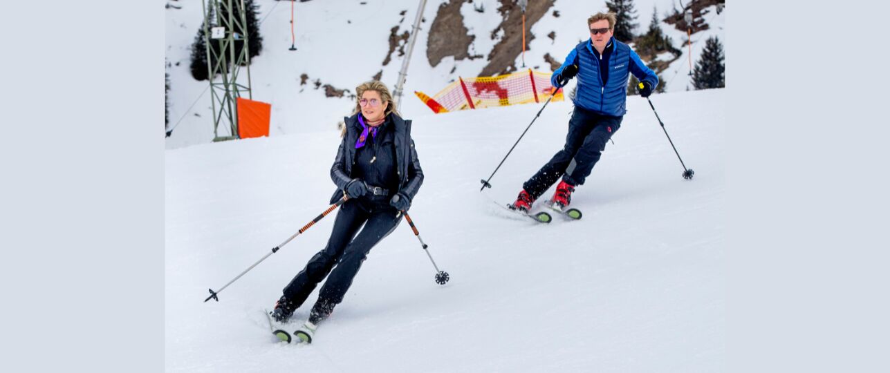 Máxima en Willem-Alexander op wintersport in Lech