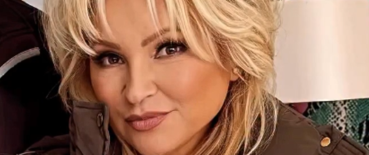 van-moeilijke-jeugd-tot-tv-icoon-zo-zag-tatjana-imi-er-vroeger-uit
