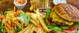 Gezondste snacks uit de snackbar. Steeds minder snackbars.