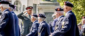 Koning bij Veteranendag