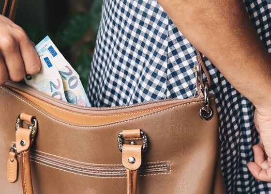 Zakkenrollers herkennen, op vakantie. Zijn weer meer actief