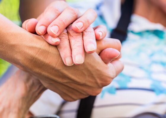 Verpleger ontslagen om mistanden in de zorg