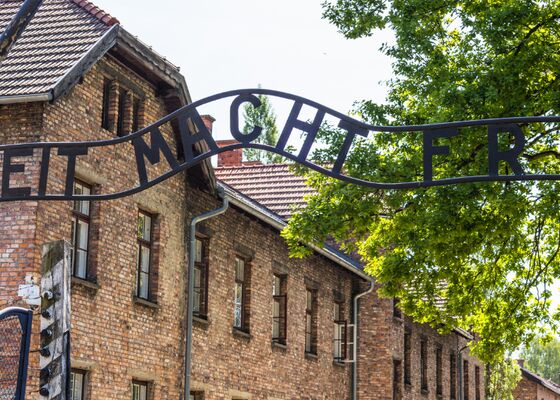 Opening Holocaustmuseum door Koning Willem Alexander
