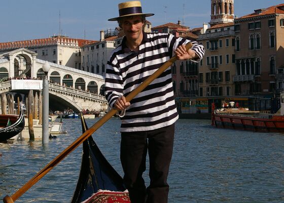Gondelier Venetië