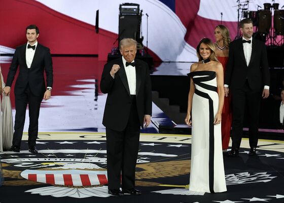 Melania en Ivanka Trump en hun modekeuzes