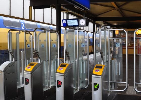 reizen-met-ov-station