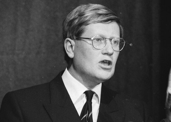 Hans Wiegel overleden