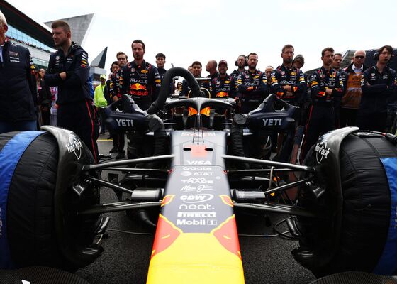 Het team van Red Bull tijdens de Grand Prix van Groot-Brittannië
