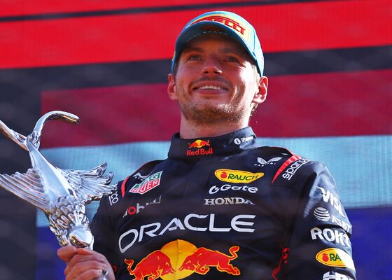 Max Verstappen wint Monza