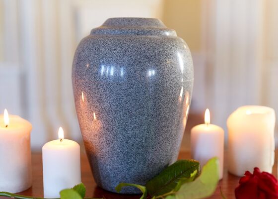 Uitvaartrituelen watercrematie