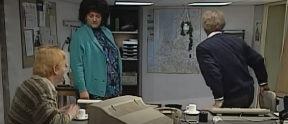 Jiskefet ontvangt Ere Zilveren Nipkowschijf voor jarenlange absurdistische humor