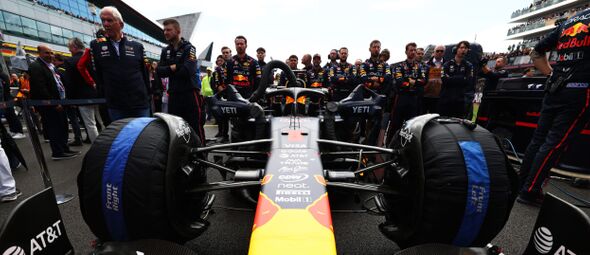 Red Bull gooit de handdoek in de ring en gaat zich focussen op 2026